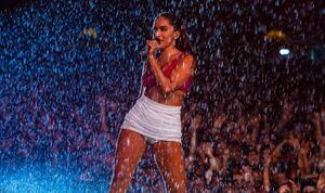 Anitta interrompe show no Ceará após incidente em palco