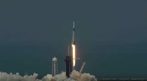 SpaceX y la NASA lo lograron: pusieron en órbita una nave tripulada, rumbo a a la ISS