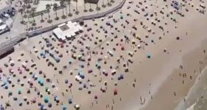 Video de la playa que se ha transformado en ejemplo de responsabilidad social ante la pandemia