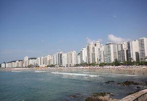 Trinta praias do litoral paulista estão impróprias para banho