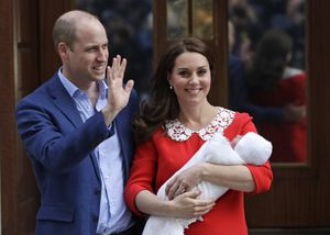 "It's a boy": Kate Middleton da a luz a su tercer hijo con el príncipe William