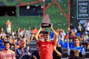 El ganador del ATP de Santiago se convierte en el primer tenista profesional con coronavirus