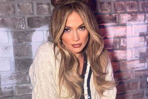 Jennifer lopez impone tendencias con estos baggy sweatpants perfectos para estilizar la figura