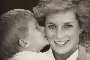 Pouco antes de morrer, princesa Diana enviou uma carta de desculpas para uma pessoa de confiança
