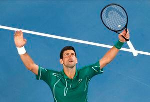 Novak Djokovic disputará final en Australia tras vencer a Roger Federer