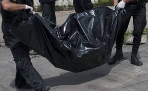Hombre asfixió a su pareja y dejó el cuerpo en un basurero