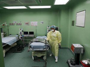 Autoridades de Salud recorren el Hospital de Villa Nueva que atenderá a pacientes con coronavirus