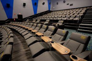 Anuncian apertura del nuevo Caribbean Cinemas VIP en el Distrito T-Mobile
