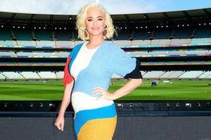 Katy Perry estrena la vestimenta más sana y llamativa para la cuarentena
