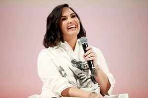 Demi Lovato critica filtros do Instagram: ‘que bom que não existiam quando eu tinha 13 anos’
