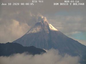 Ceniza del volcán Sangay podría caer en Pastaza y en Morona Santiago