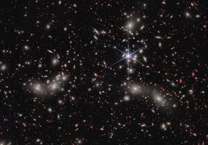 Telescopio Espacial James Webb captura 7 mil galaxias en una sola imagen y explica la distancia entre ellas
