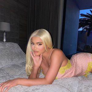 "Você é um monstro!": Kylie Jenner é atacada ao sair de uma loja em Beverly Hills