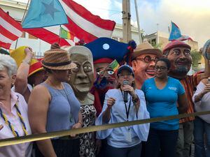 Comienza la fiesta bajo "nueva realidad" en Puerto Rico