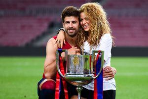 Piqué le fue infiel a Shakira y están a punto de separarse 