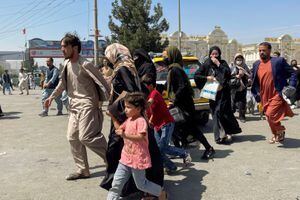 Cancillería confirmó que evacuará a diez familias de Afganistán