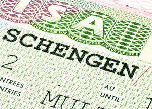En 2020 se podría eliminar la visa Schengen para los ecuatorianos, según el canciller José Valencia