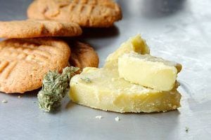 Cómo hacer mantequilla de cannabis