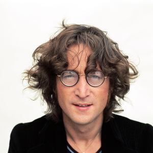 Pela 1ª vez no Brasil, mostra revela cotidiano de John Lennon em NY
