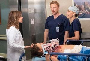 Grey's Anatomy: Atriz revela novo elemento em triângulo amoroso de Owen, Amelia e Teddy