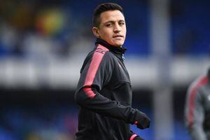 Arsenal mete presión a Alexis: "Nos encantaría retenerlo, pero se necesitan dos para el baile"