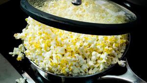 7 trucos para hacer palomitas de maíz perfectas al sartén