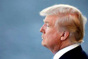 En caída libre: Trump bate récord de desaprobación