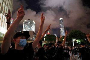 ¿Descontento social acallado con armas? China insinúa la posibilidad de intervención militar en Hong Kong por protestas