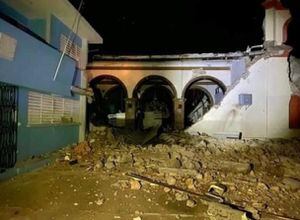 Iglesia sufre severos daños y cae edificio en Guayanilla