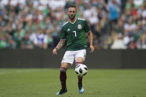 Miguel Layún lanza dardo a la Selección Mexicana: “Tuve un ataque de ansiedad”