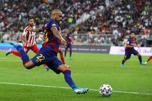 Barcelona a los pies de Vidal pese a eliminación en la Supercopa: "Es el desorden perfecto de Messi"