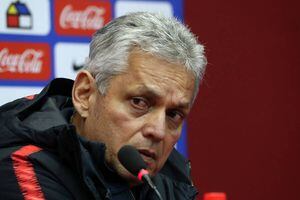 Rueda y el conflicto con Bravo en la Roja: "La persona que generó la situación no está dentro del vestuario"
