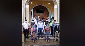 Vecinos de Patzún muestran solidaridad durante confinamiento por Coronavirus