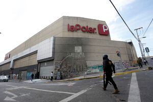 “Descartamos tajantemente”: La Polar negó acusaciones de vender ropa falsificada