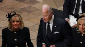 Jill Biden  abrumada por el amor y el respeto por la reina Isabel II en Londres