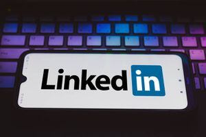 LinkedIn: Hackearon 500 millones de perfiles de sus usuarios