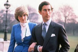 El pacto secreto que la reina Isabel habría hecho con Diana de Gales para proteger a Carlos