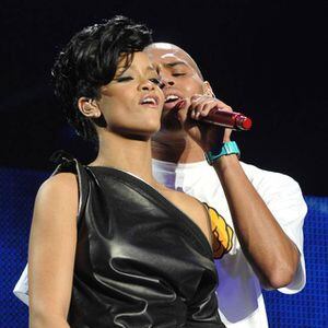 Superaron episodio de maltrato: Rihanna ha retomado el contacto con Chris Brown