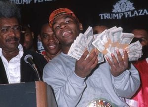 Toneladas y miles de dólares gasta Mike Tyson en marihuana