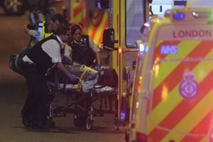 Doce detenidos y siete muertos deja atentado en Londres: culpan a "malvada ideología del extremismo islamista"