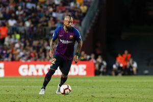 Leyenda del Barça defiende la actitud de Vidal: "Tiene un perfil distinto al resto de los jugadores del club"