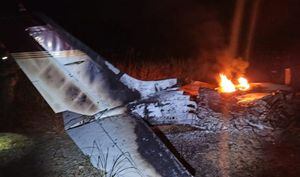 Encuentran avioneta accidentada y posteriormente incinerada en San Lorenzo (Esmeraldas)