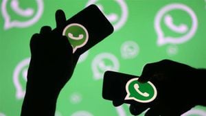Por fin tenemos más información sobre el esperadísimo modo oscuro de WhatsApp