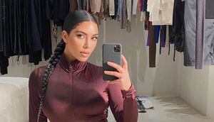 Kim Kardashian lleva un vestido fruncido con holanes para su look más extravagante