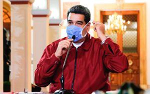 Maduro acusa a Iván Duque de planear infectar a venezolanos con coronavirus