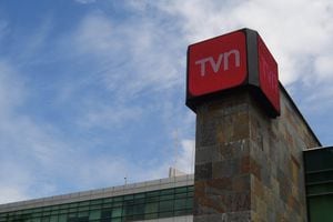 Sindicatos de trabajadores de TVN inician negociación colectiva: Directorio busca reducir un 20% los beneficios