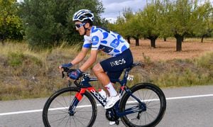 Richard Carapaz llegó tercero en la etapa 3 de la Vuelta a España