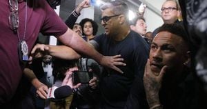 Neymar presta depoimento à polícia em caso de suspeita de estupro