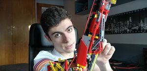 Conheça 'Hand Solo', o jovem espanhol que criou um braço robótico com blocos de Lego