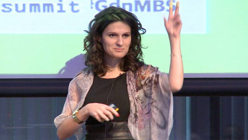 Alina Vandenberghe, emprendedora cofundadora de CX.